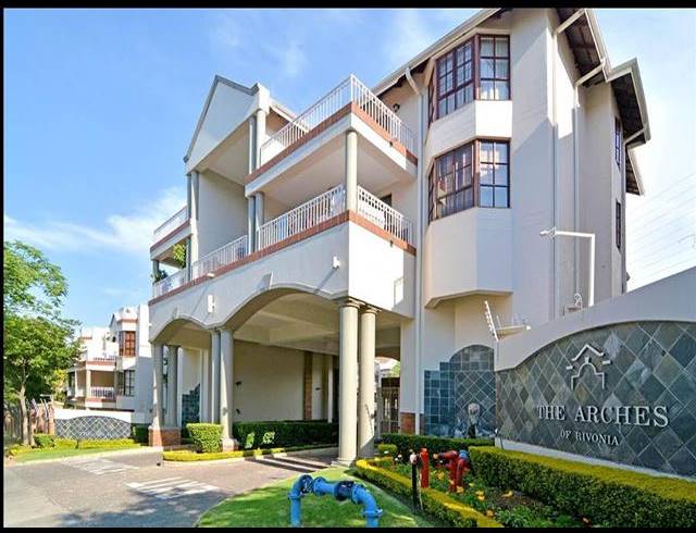 4 BEDROOM APARTMENT FOR SALE IN RIVONIA